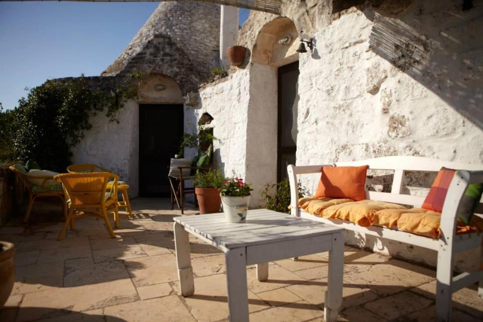 Aparthotel I Trulli Di Acquarossa Cisternino Exterior foto