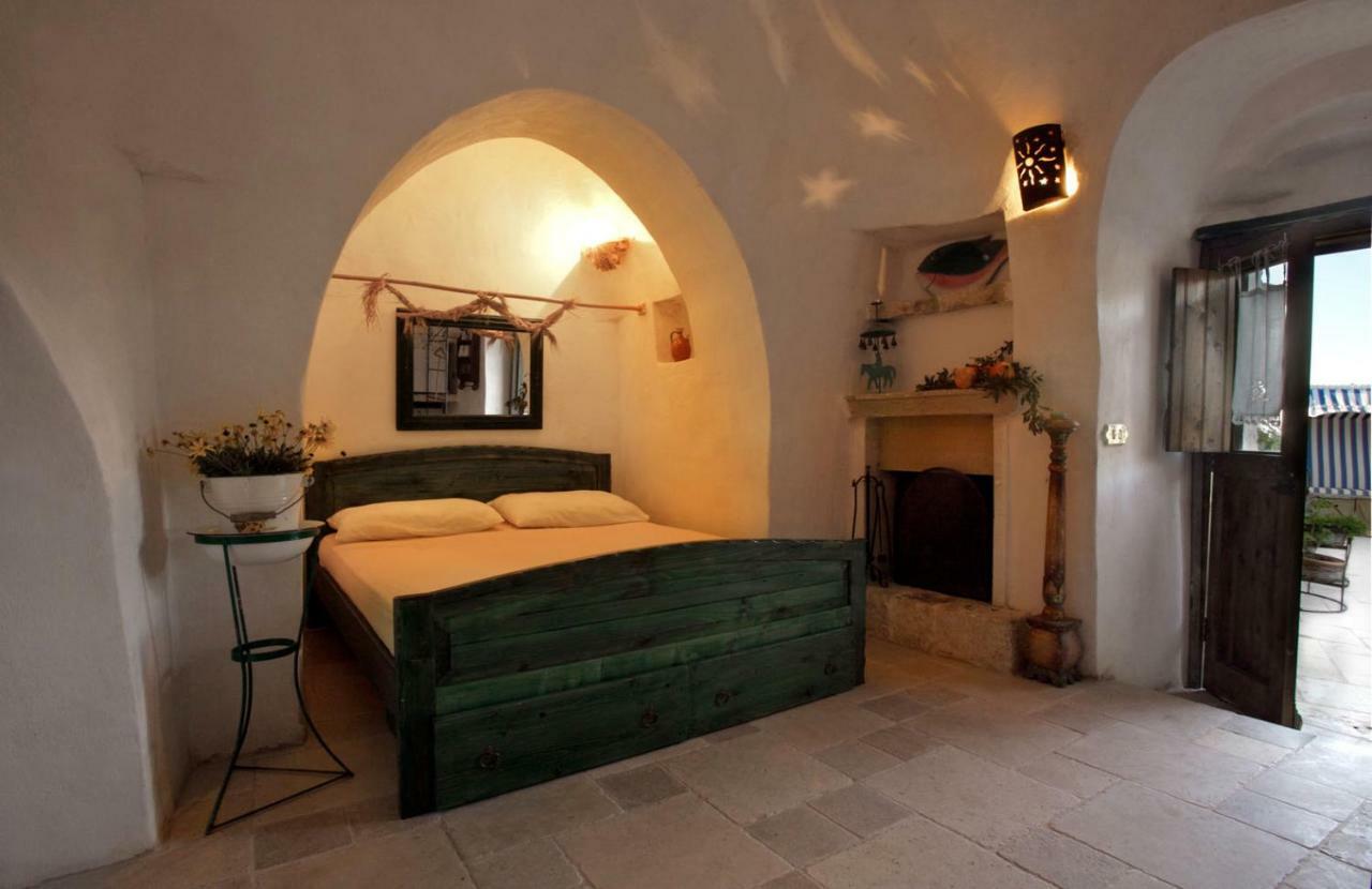 Aparthotel I Trulli Di Acquarossa Cisternino Exterior foto