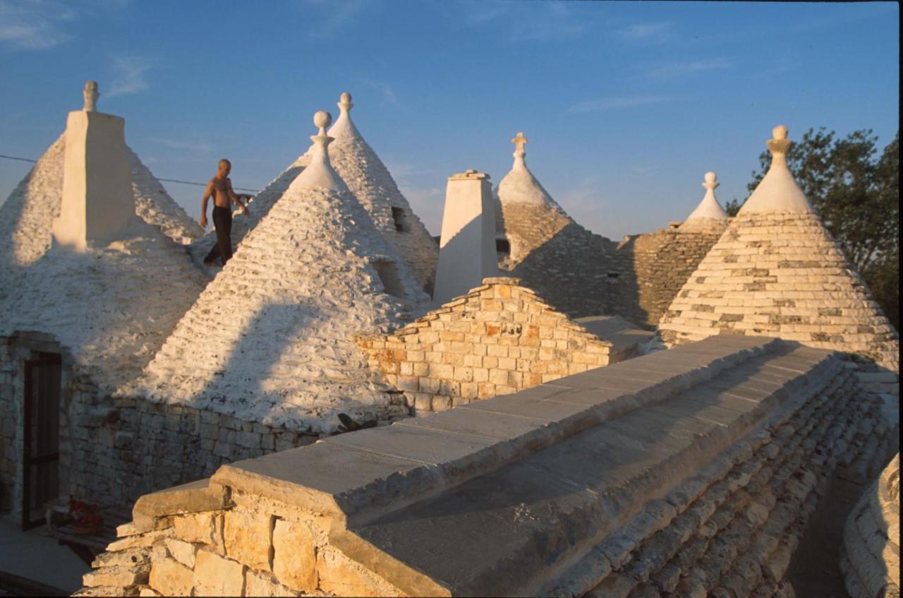 Aparthotel I Trulli Di Acquarossa Cisternino Exterior foto